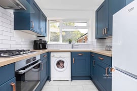 Parsonage Court | Thumbnail