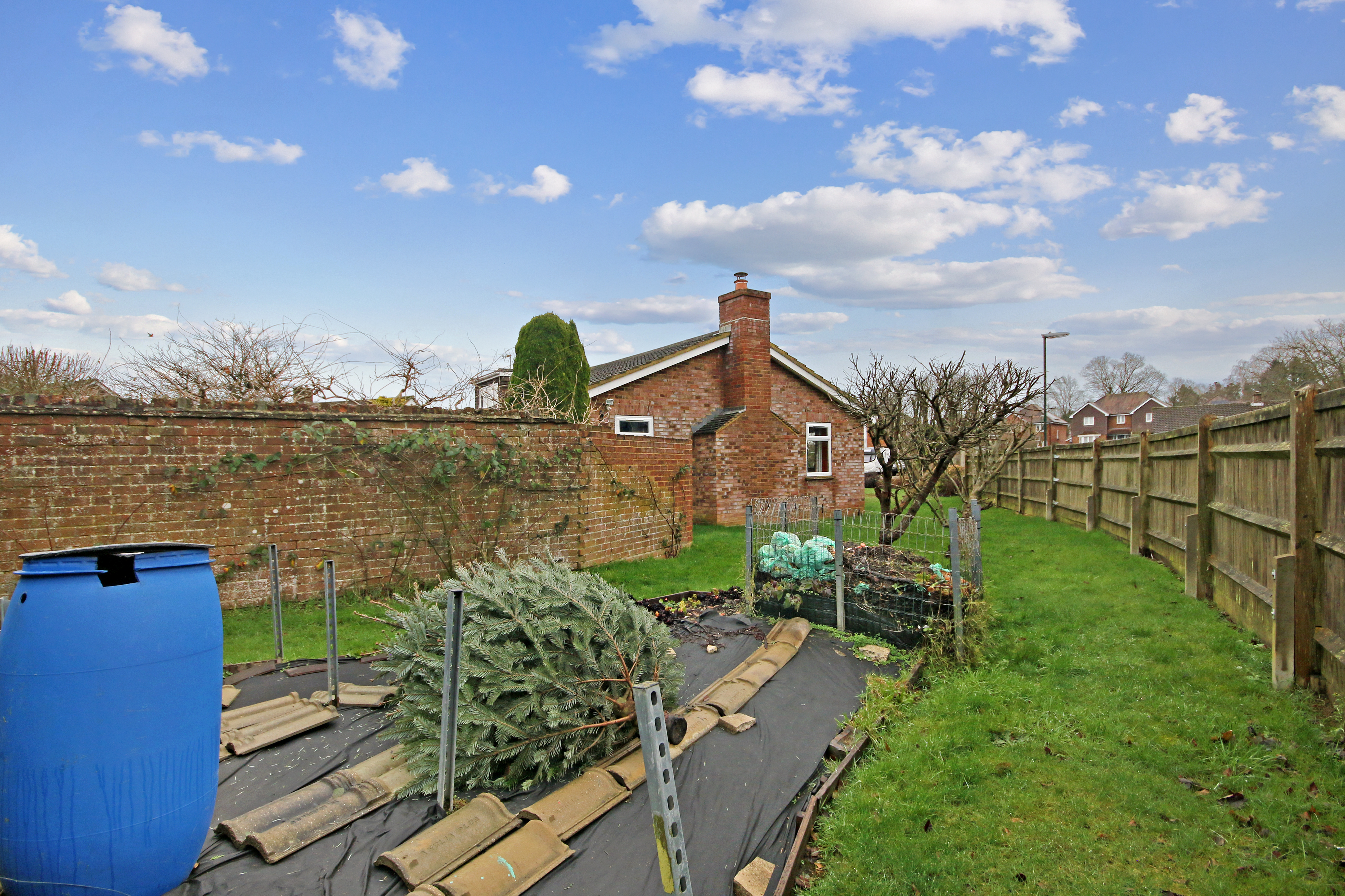 Woodlands Close, West Sussex