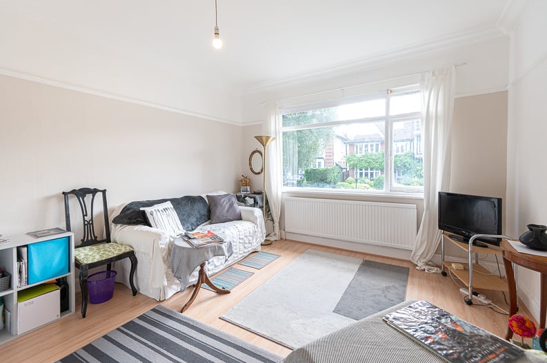 2 bedroom(s) apartment to sale in Cholmeley Park, Highgate Village, London-image 7