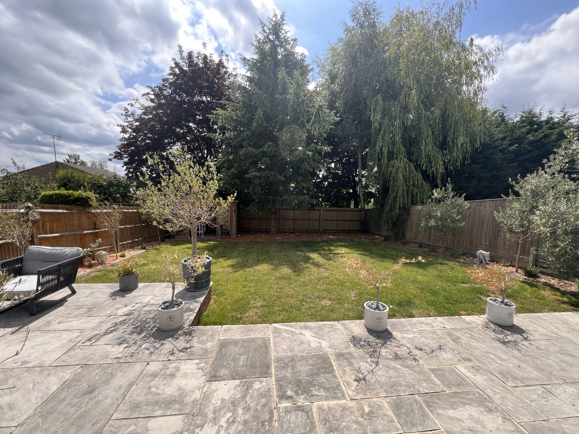 24 Tiltwood Drive, Crawley Down