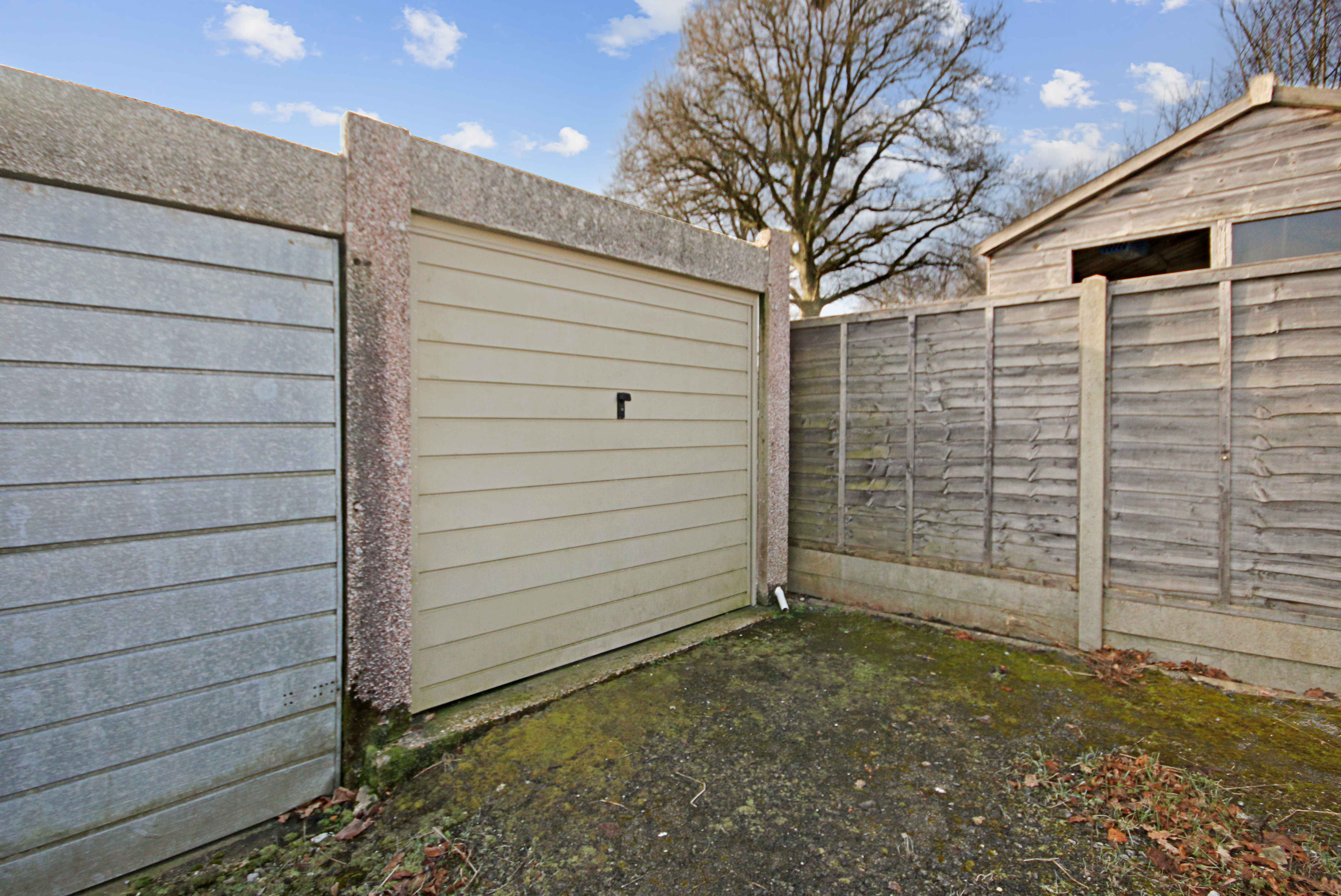 Saxbys Lane, Lingfield, Surrey