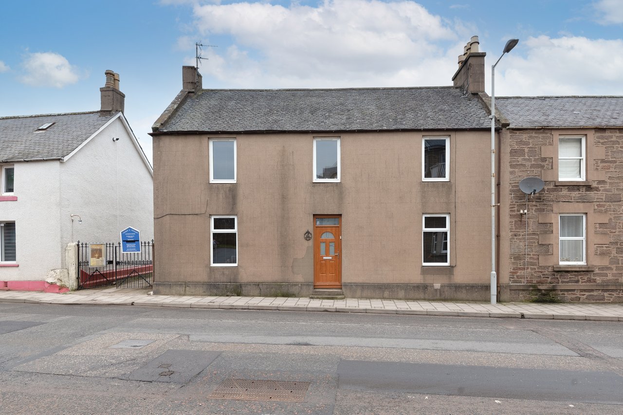 House for sale in Laurencekirk 4 High Street, Laurencekirk