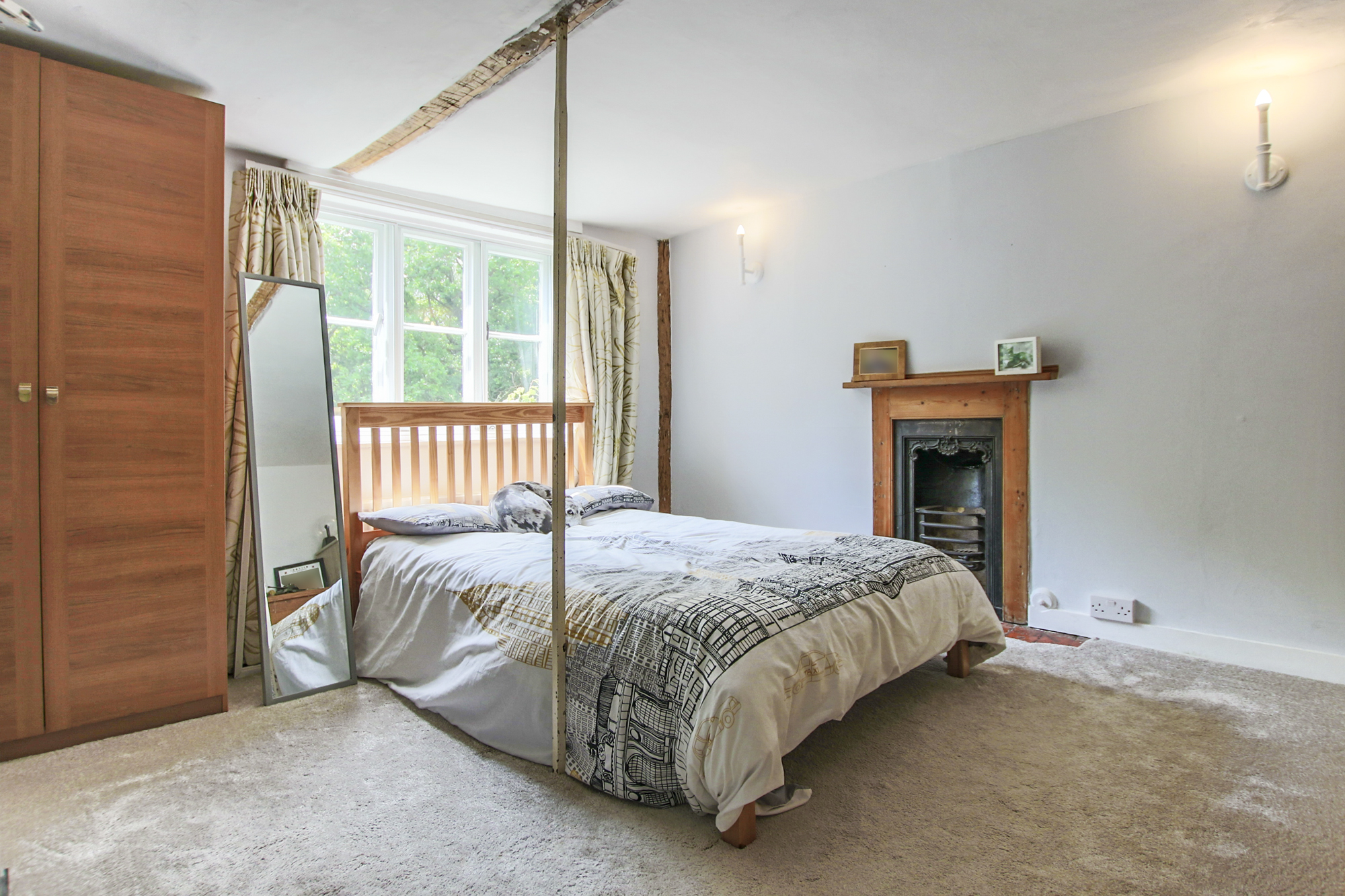 Eastbourne Road, Lingfield, Surrey