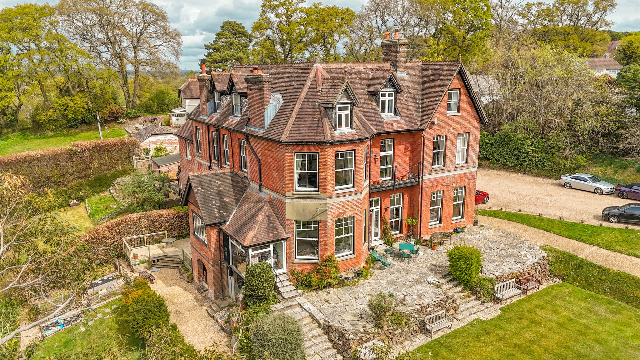 Flat  Bells House, WIMBORNE