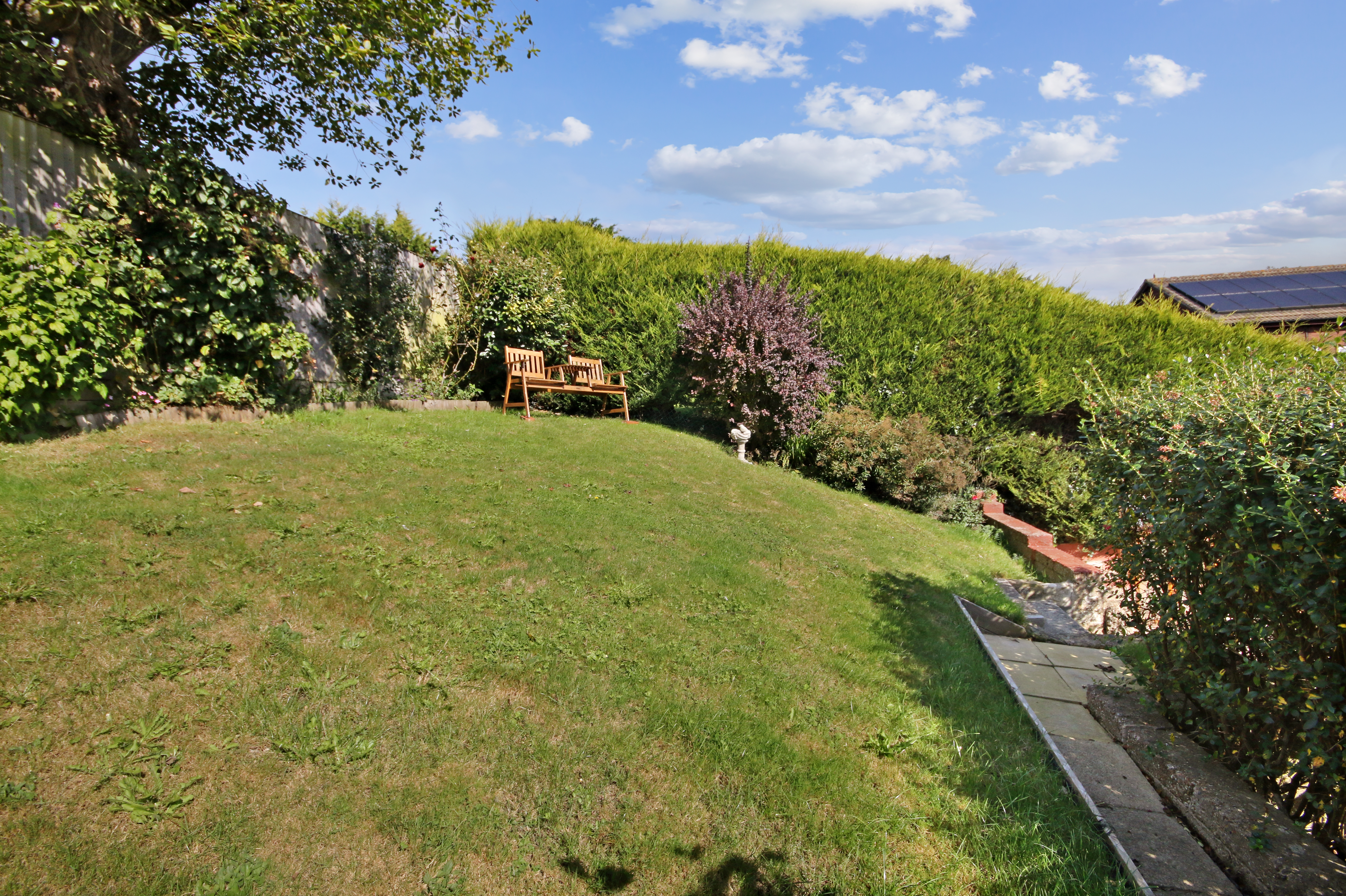 Bourg de Peage Avenue, East Grinstead, West Sussex