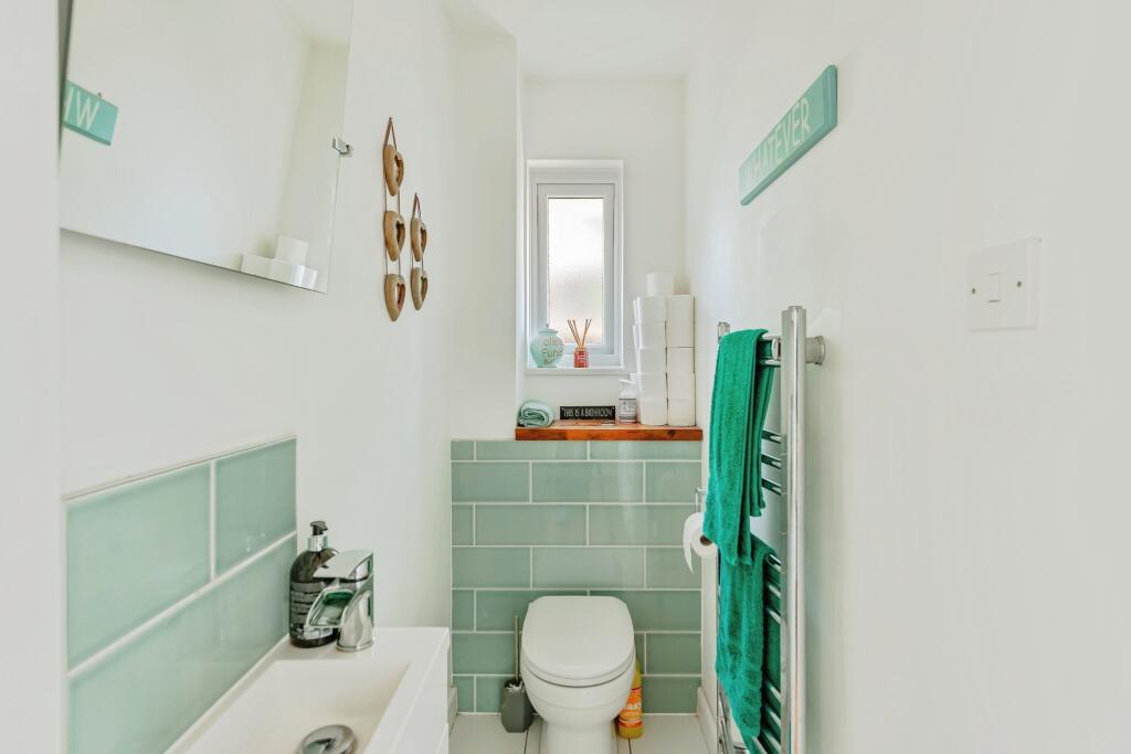 Clarence Drive, East Grinstead, West Sussex