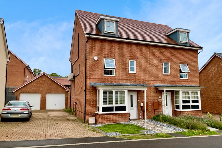 ALDERSHOT, £500,000