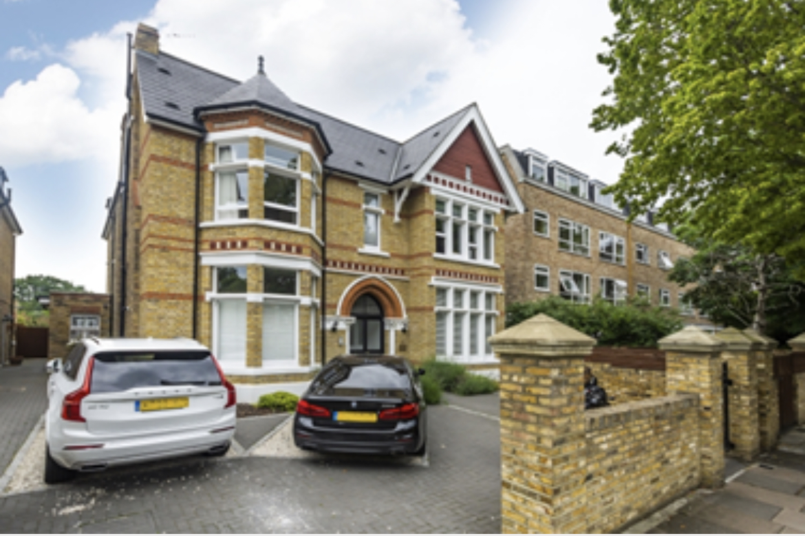Flat 3, 41 Chesterfield House, Hamilton Road, London, W5 2EE image