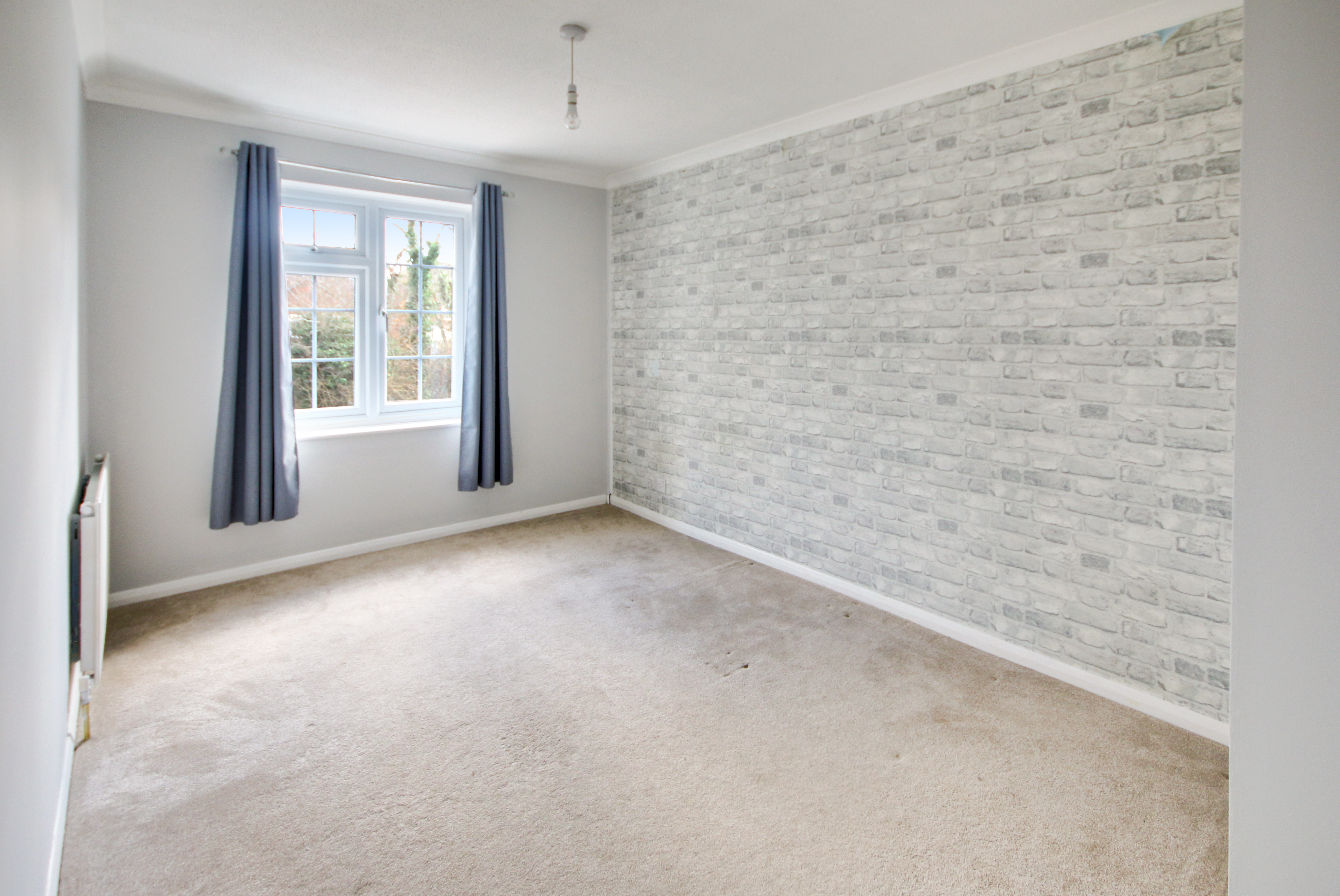 Woodbury Avenue, East Grinstead, West Sussex