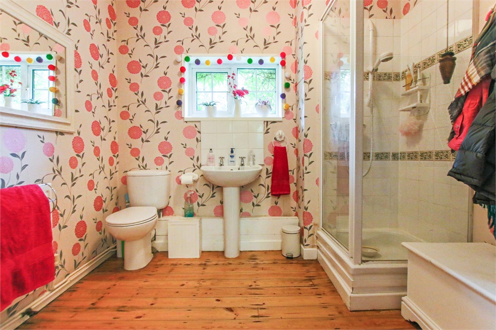 Holtye Road, East Grinstead