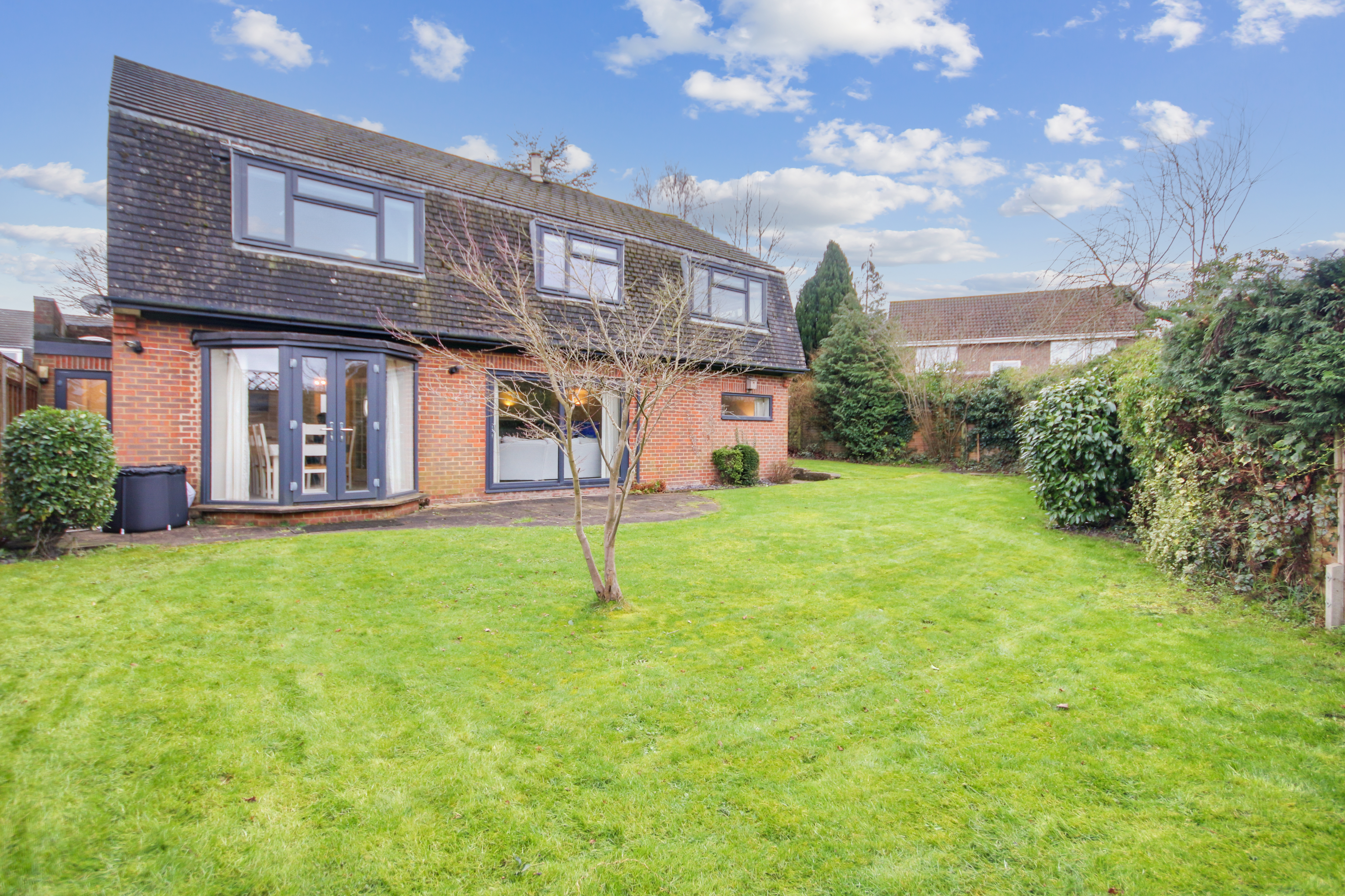 Hill House Close, Turners Hill, West Sussex