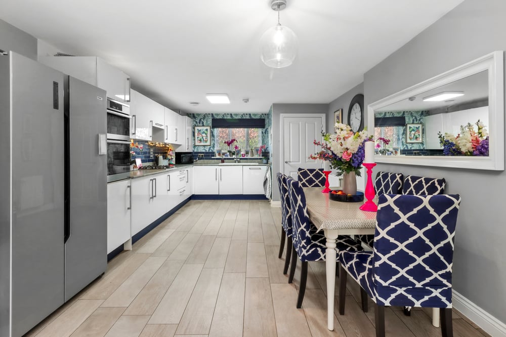 Property Details for Hedley Way Hailsham East Sussex BN27 3FZ Crane