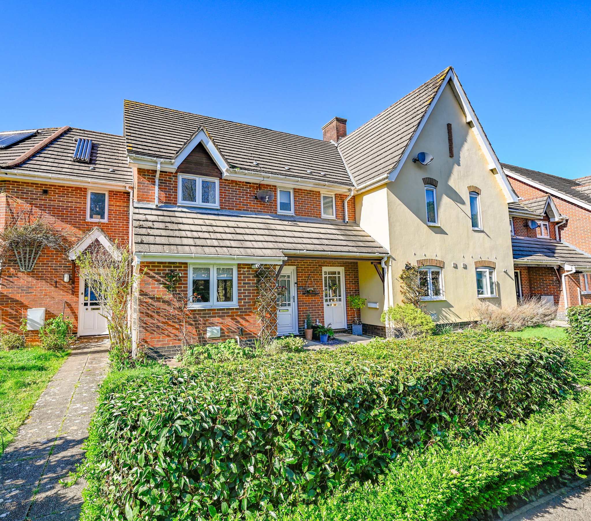 Henbest Close, WIMBORNE