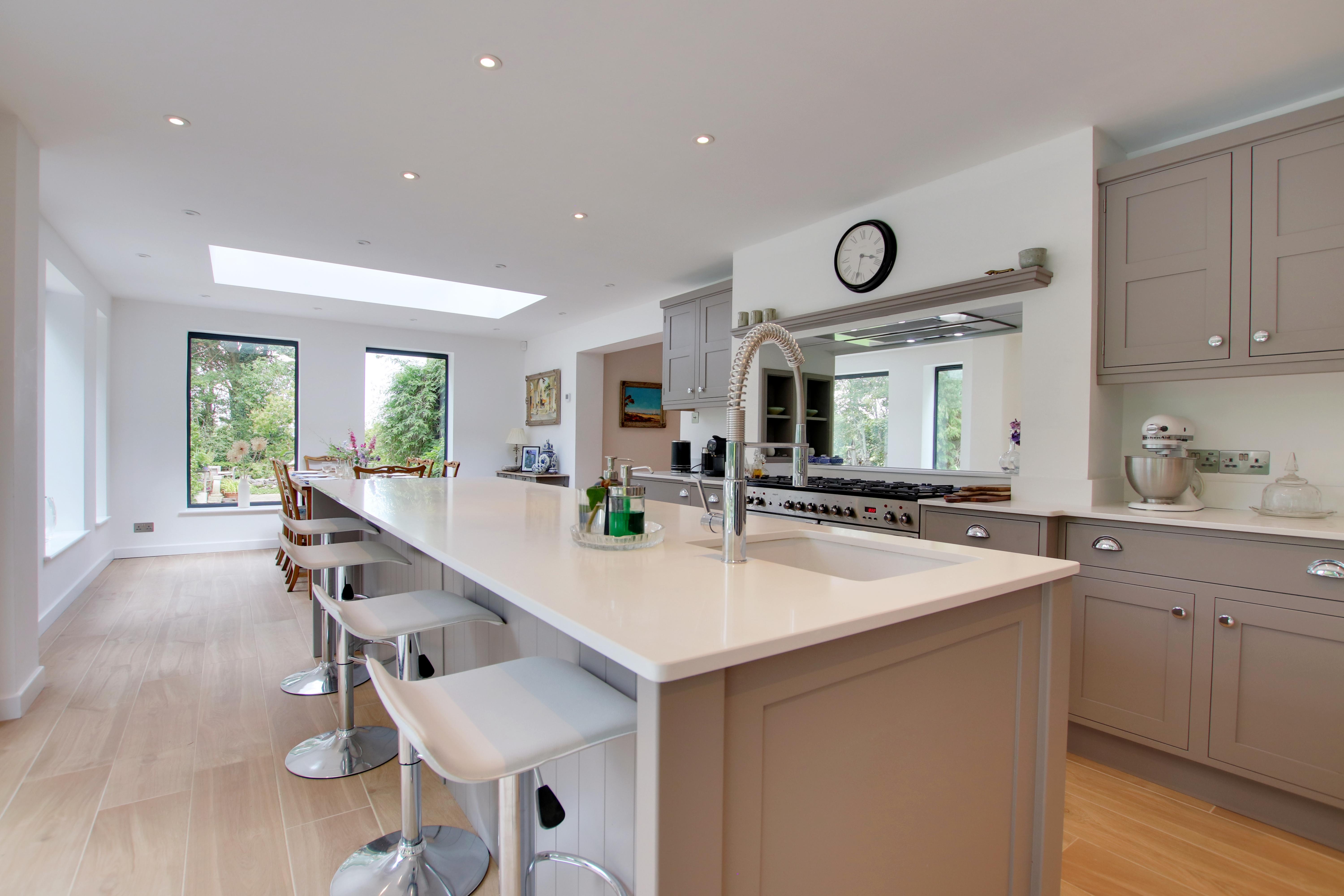 4 Bed Property for sale in Boldre, Lymington Spencers