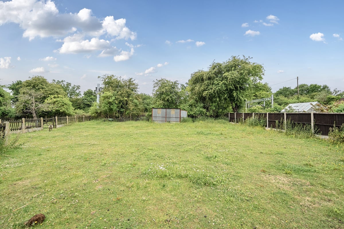 The Laurels, Castledon Road, Billericay, CM11 1LP