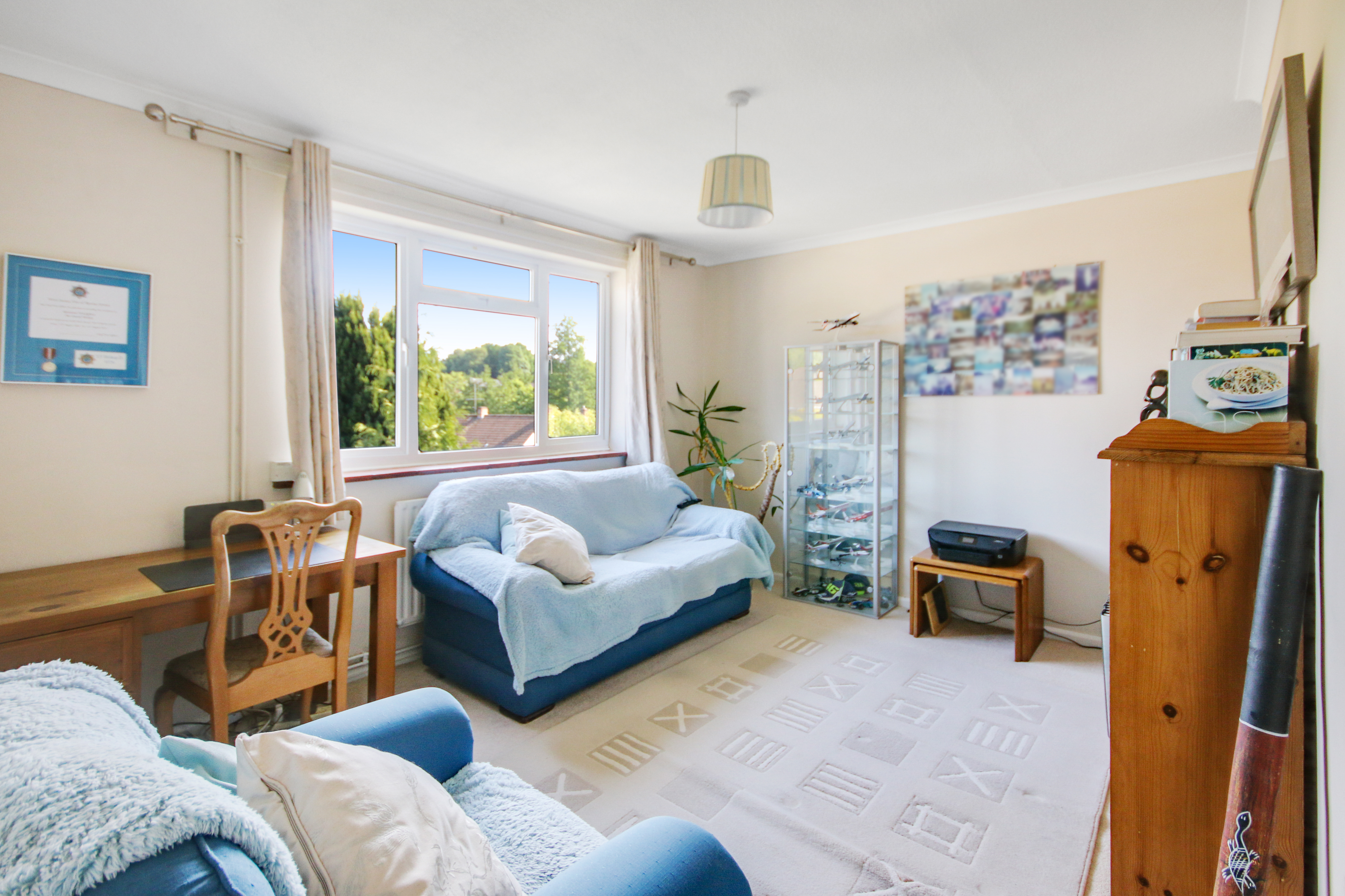 Elizabeth Crescent, East Grinstead, West Sussex