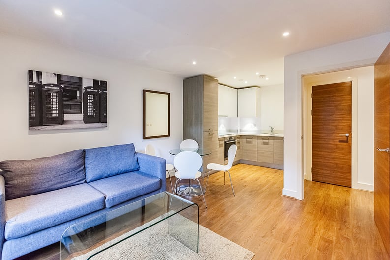 1 bedroom(s) apartment to sale in Bromyard Avenue, Napier West, London-image 5