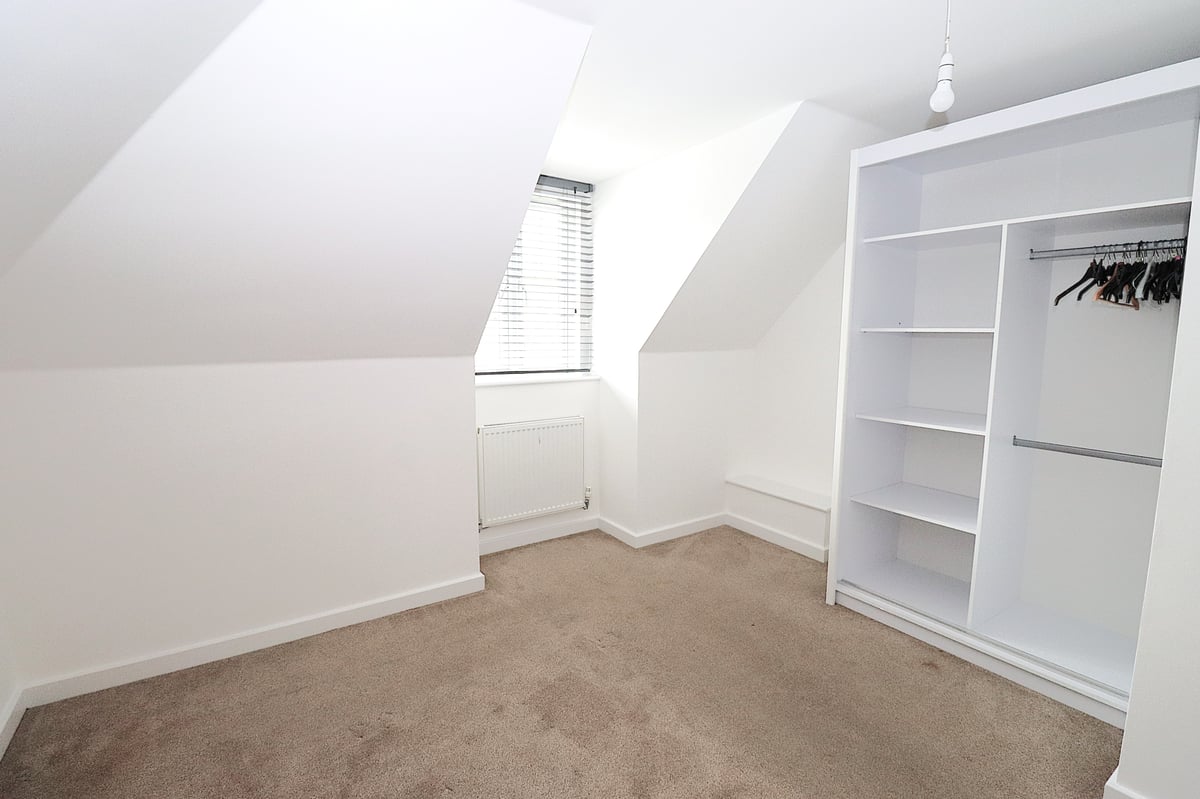Flat 5, Ward Court, 2 Rectory Road, Farnborough, GU14 7DG