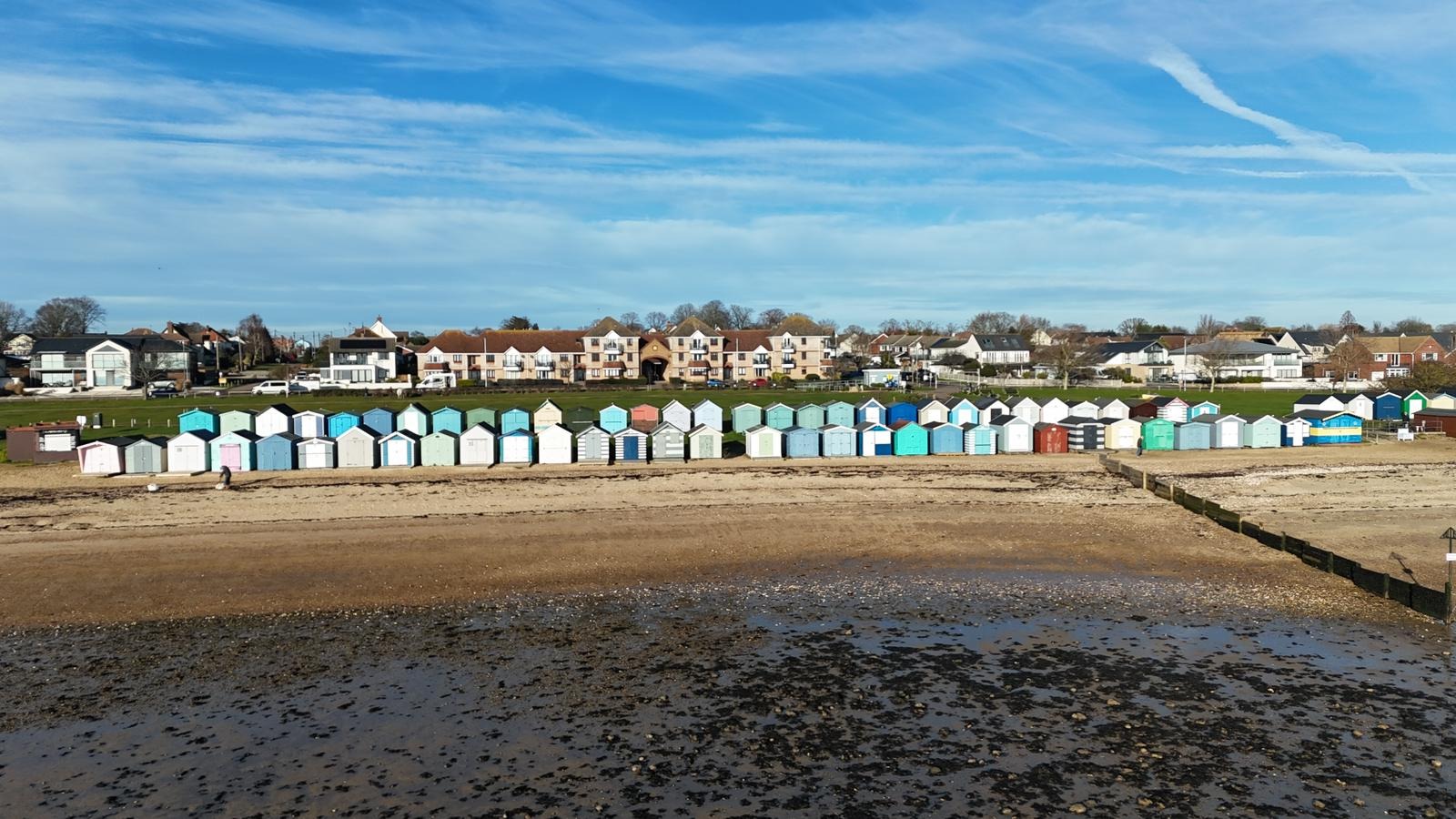 Beach Hut 217 West Mersea