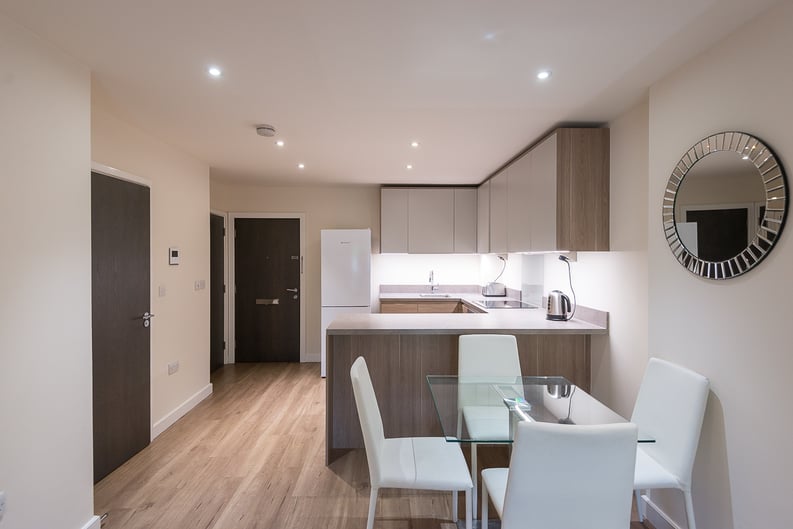 1 bedroom(s) apartment to sale in Beaufort Square, Colindale, London-image 6