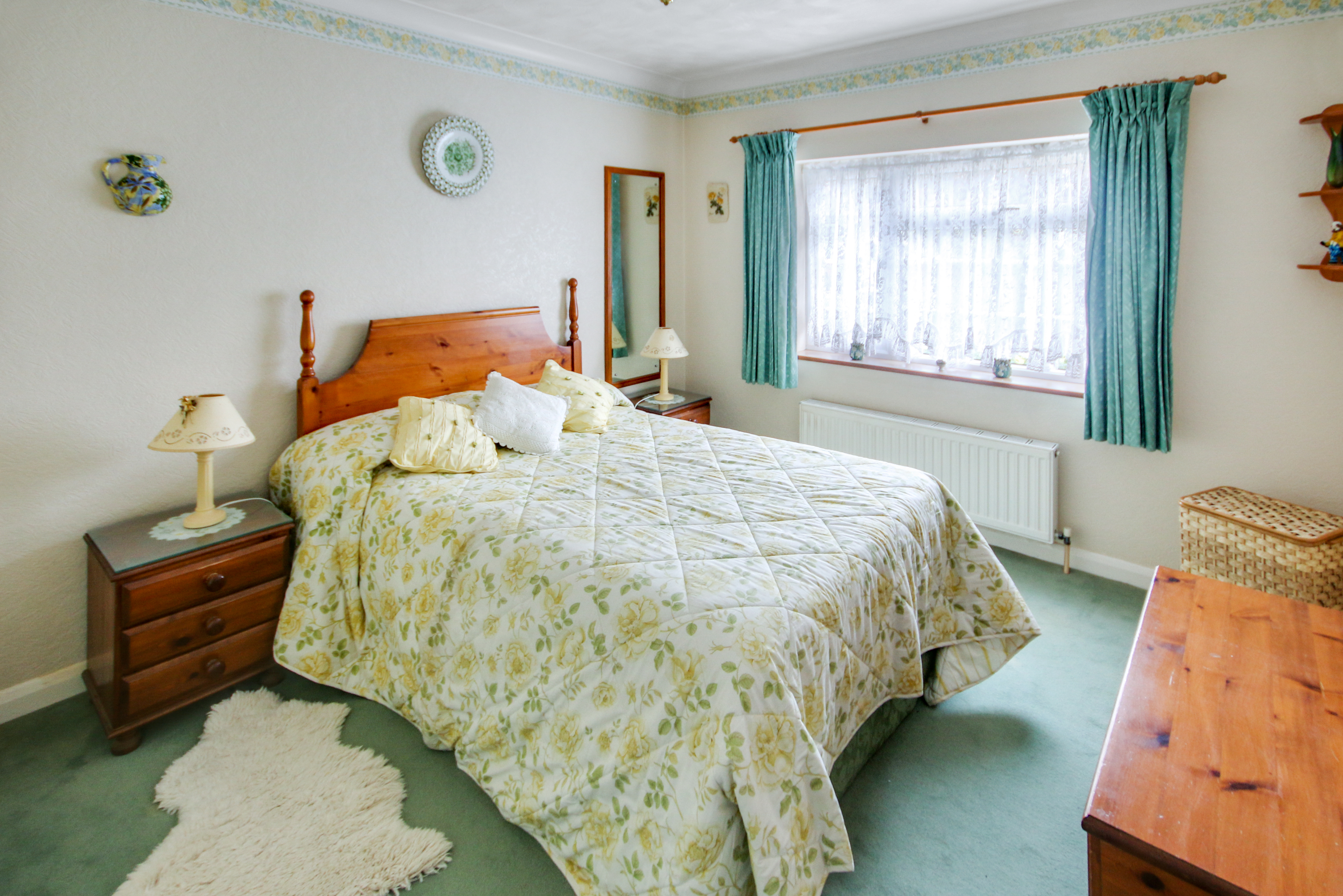 Elizabeth Crescent, East Grinstead, West Sussex