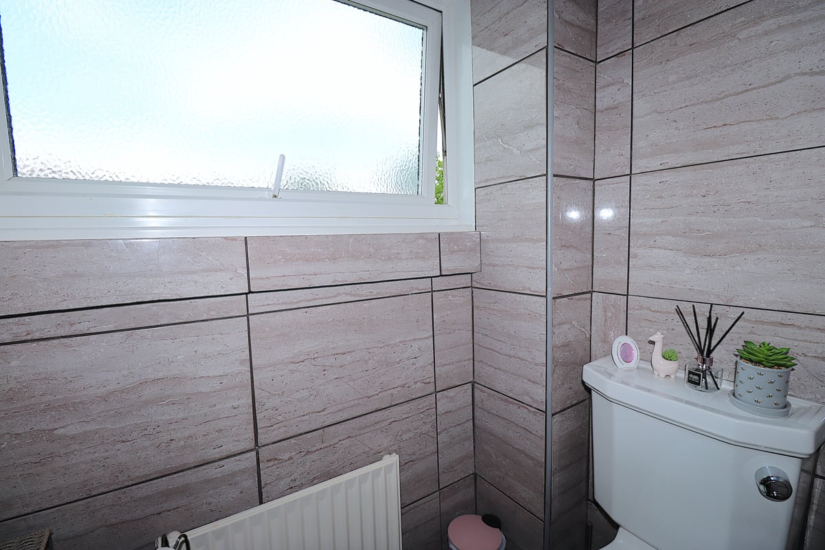 Bracklesham Close, FARNBOROUGH, GU14 8LP