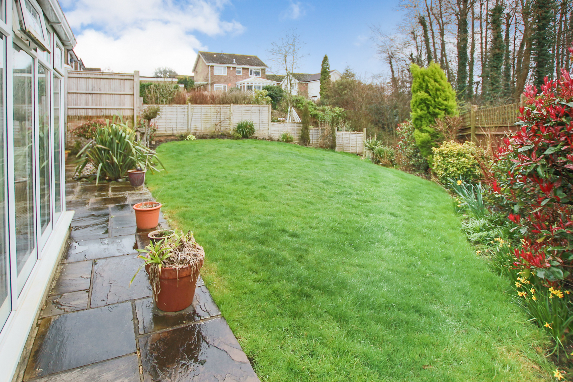 Fulmar Drive, East Grinstead, West Sussex