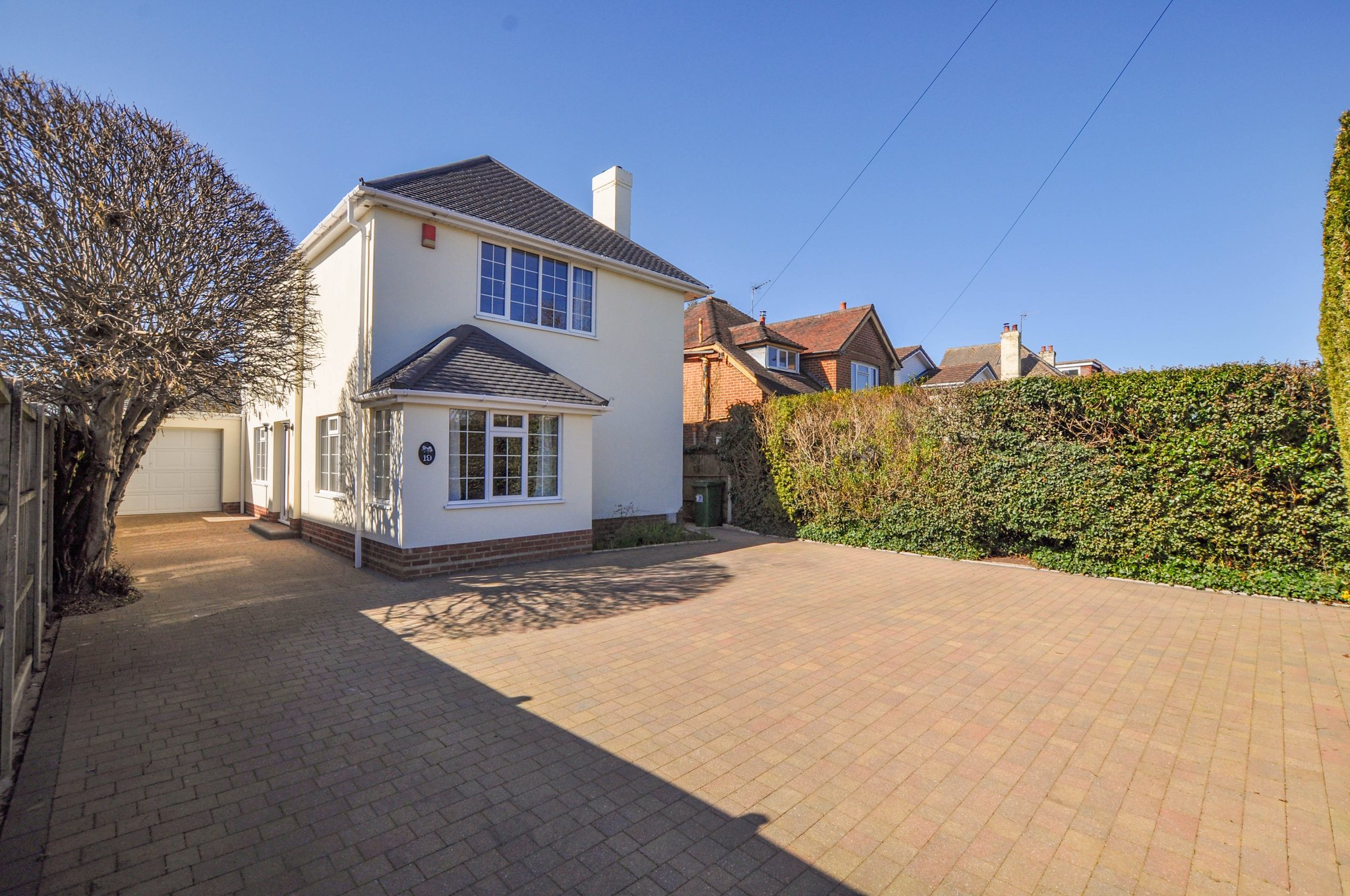 Oakley Hill, WIMBORNE