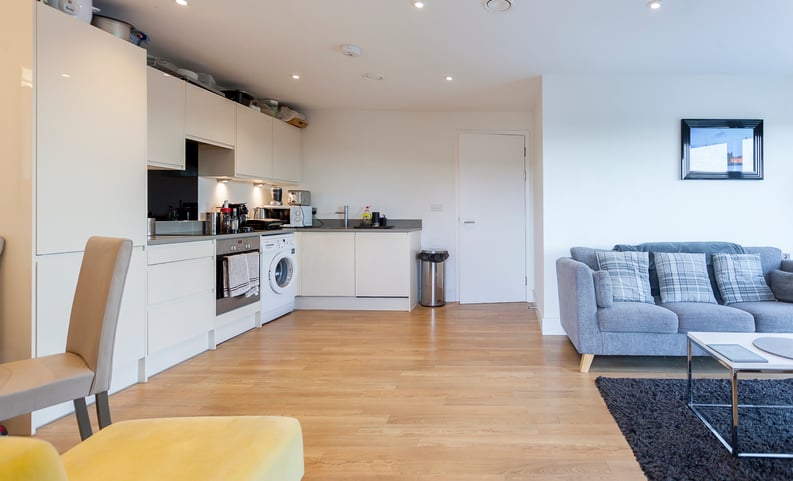2 bedroom(s) apartment to sale in Tilston Bright Square, Abbey Wood-image 8