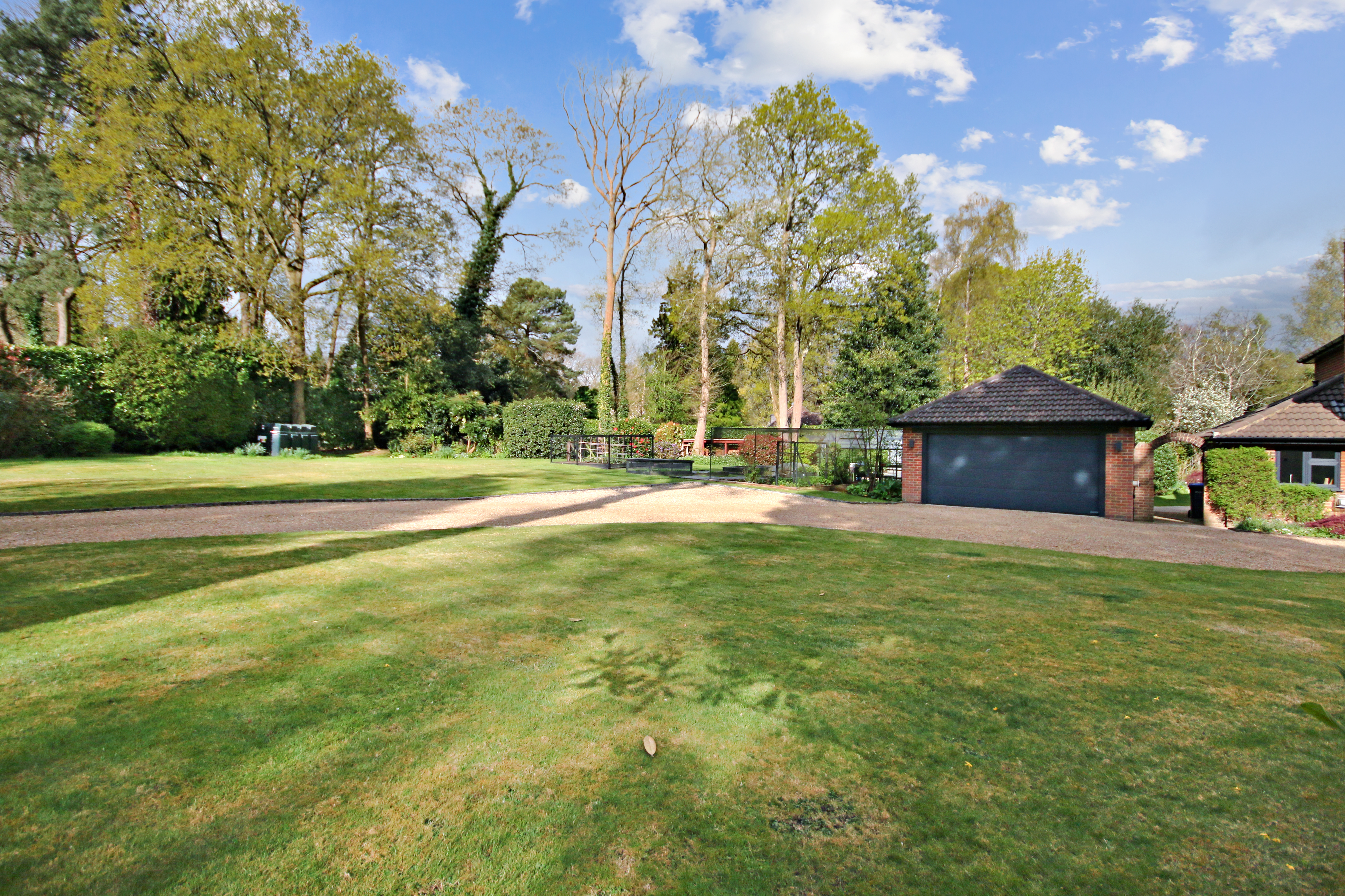 The Maze, Felcot Road, Furnace Wood