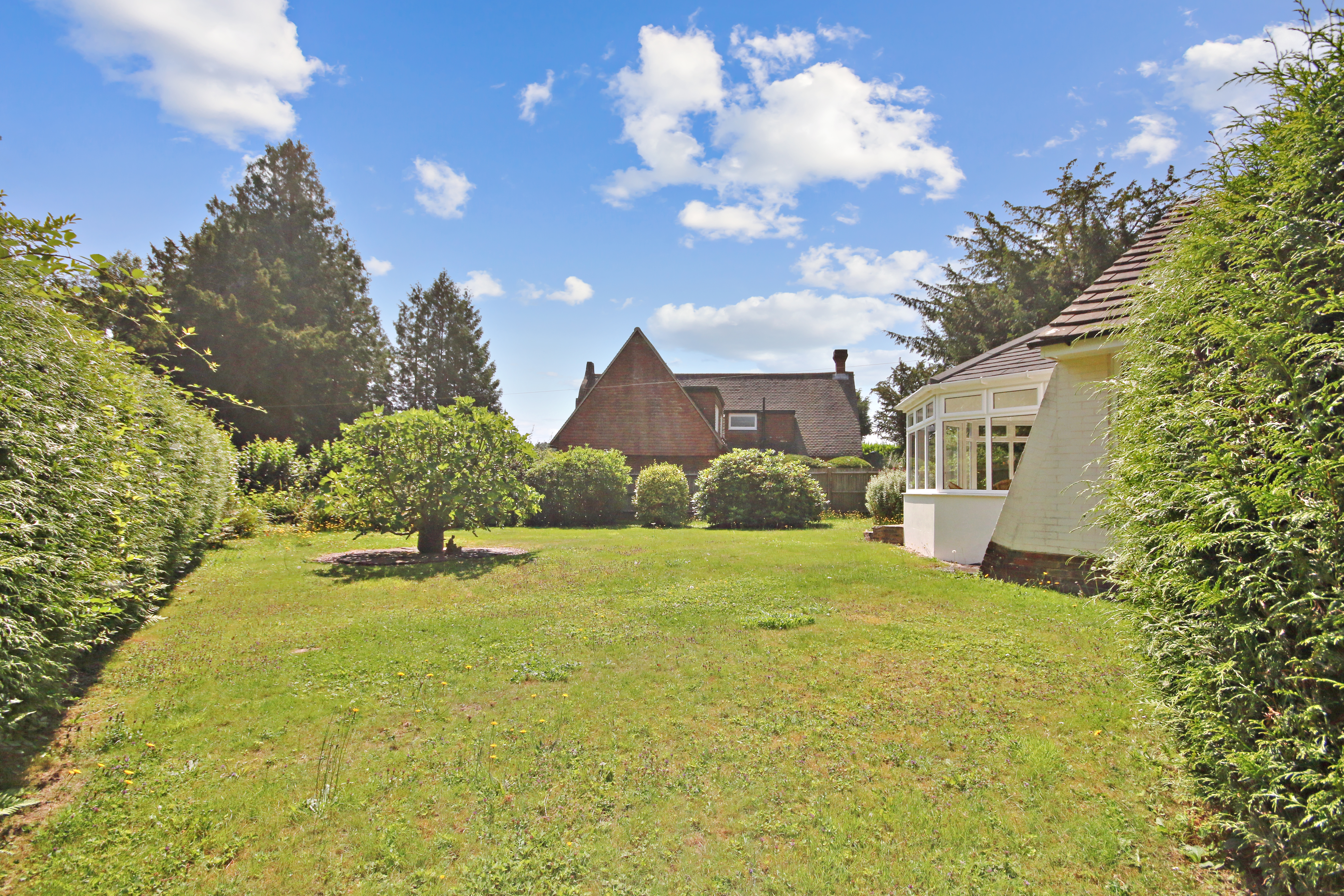 Lewes Road, Ashurst Wood, West Sussex