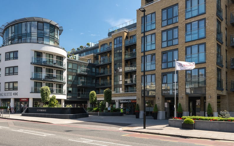 Studio apartment to sale in Lionel Road South, Brentford-image 9