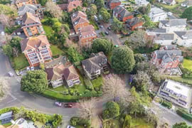 Warwick View | Thumbnail