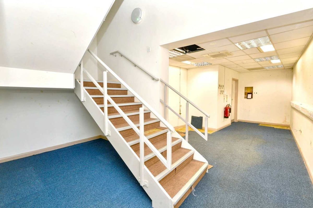 Market Place, Retford, DN22 6HB