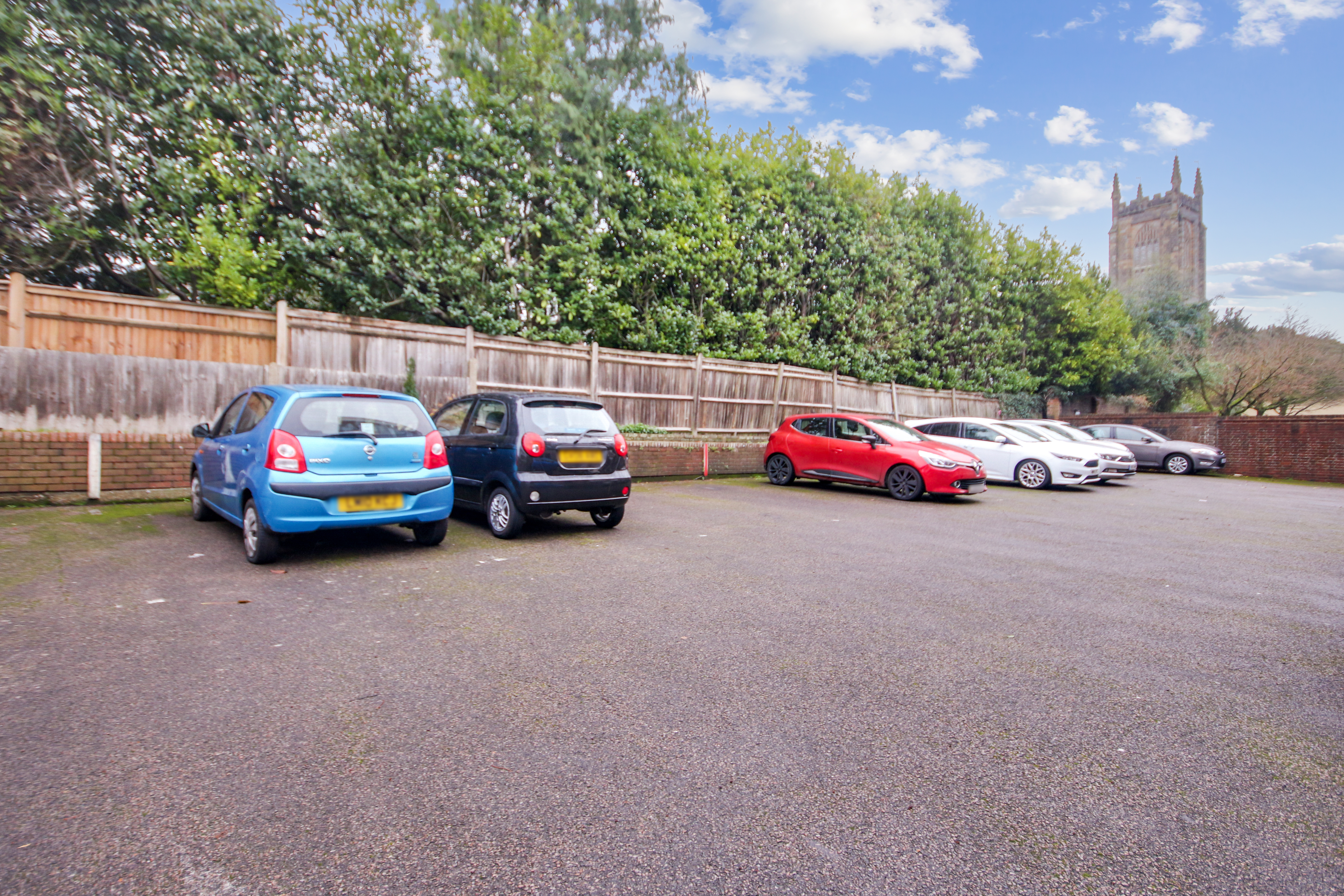 Cantelupe Road, East Grinstead, West Sussex