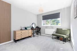 Woodside | Thumbnail