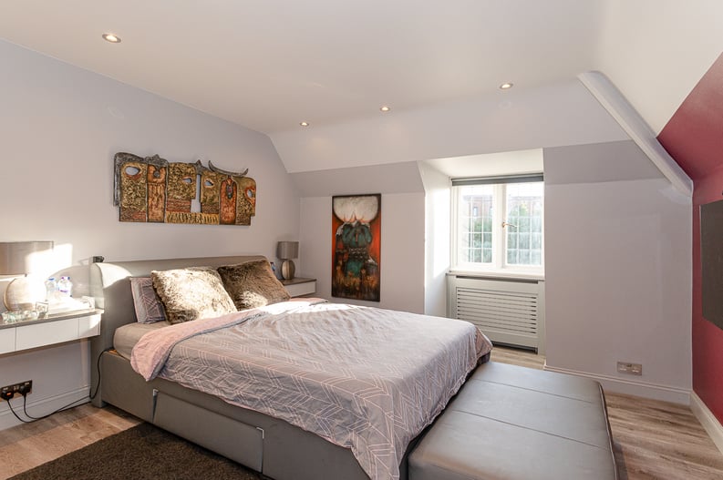 5 bedroom(s) house to sale in Westleigh Avenue, London-image 4