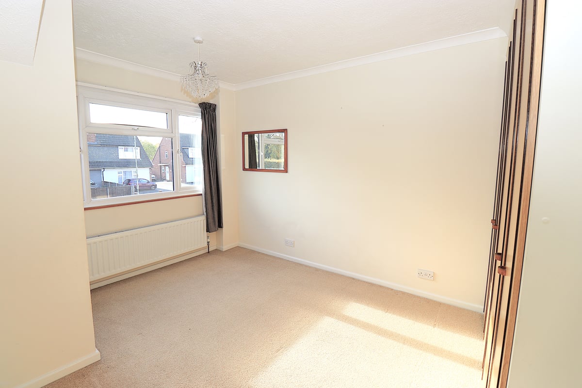 Southwood Road, Farnborough, GU14 0JQ