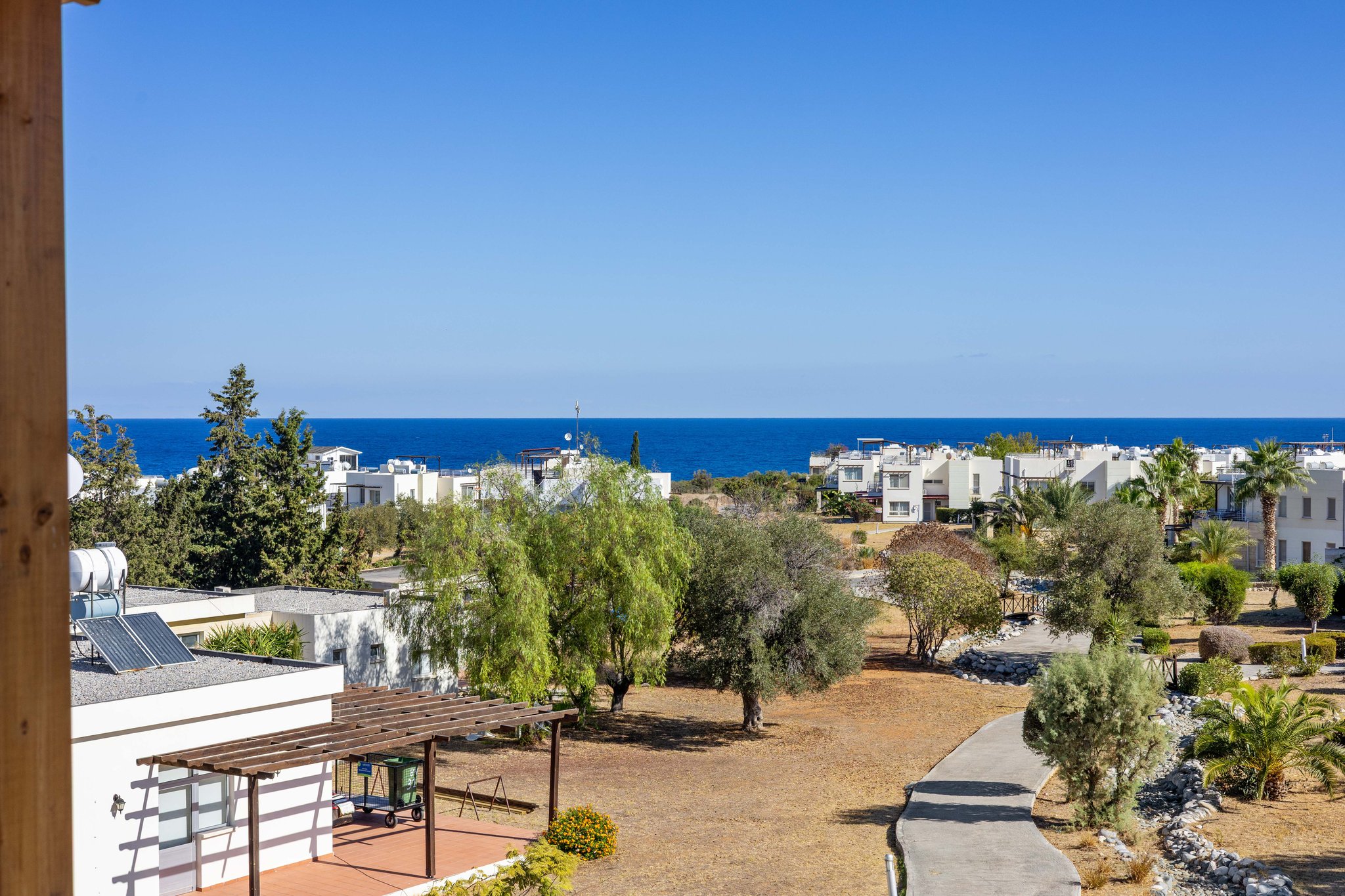 2 bedroom Penthouse with lovely sea and mountain views, Esentepe