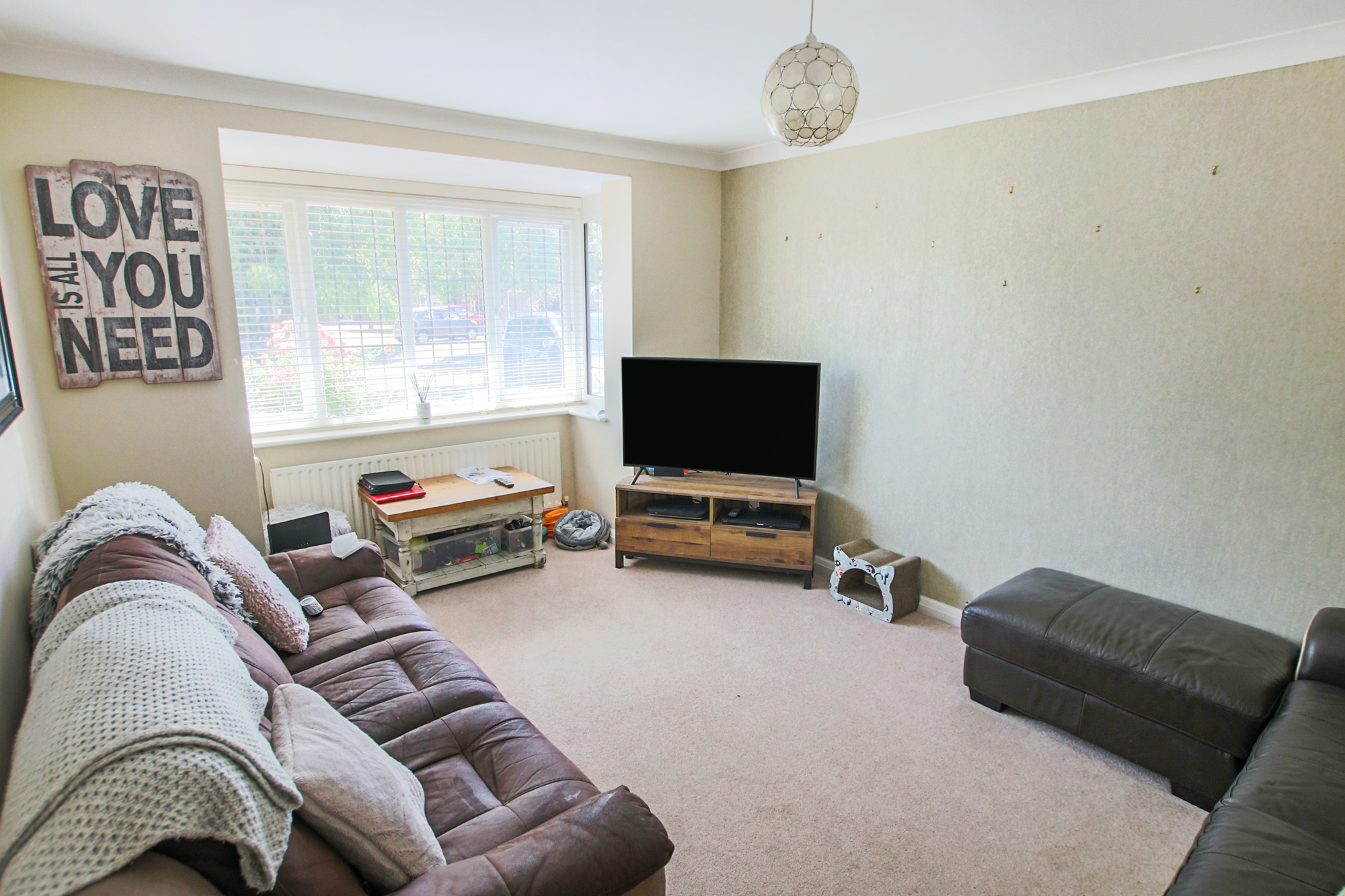 Lincolns Mead, Lingfield, Surrey