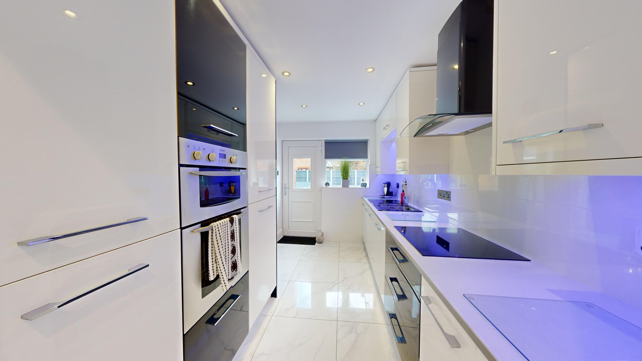 3 bedroom detached house for sale, Farnborough Drive, Cantley