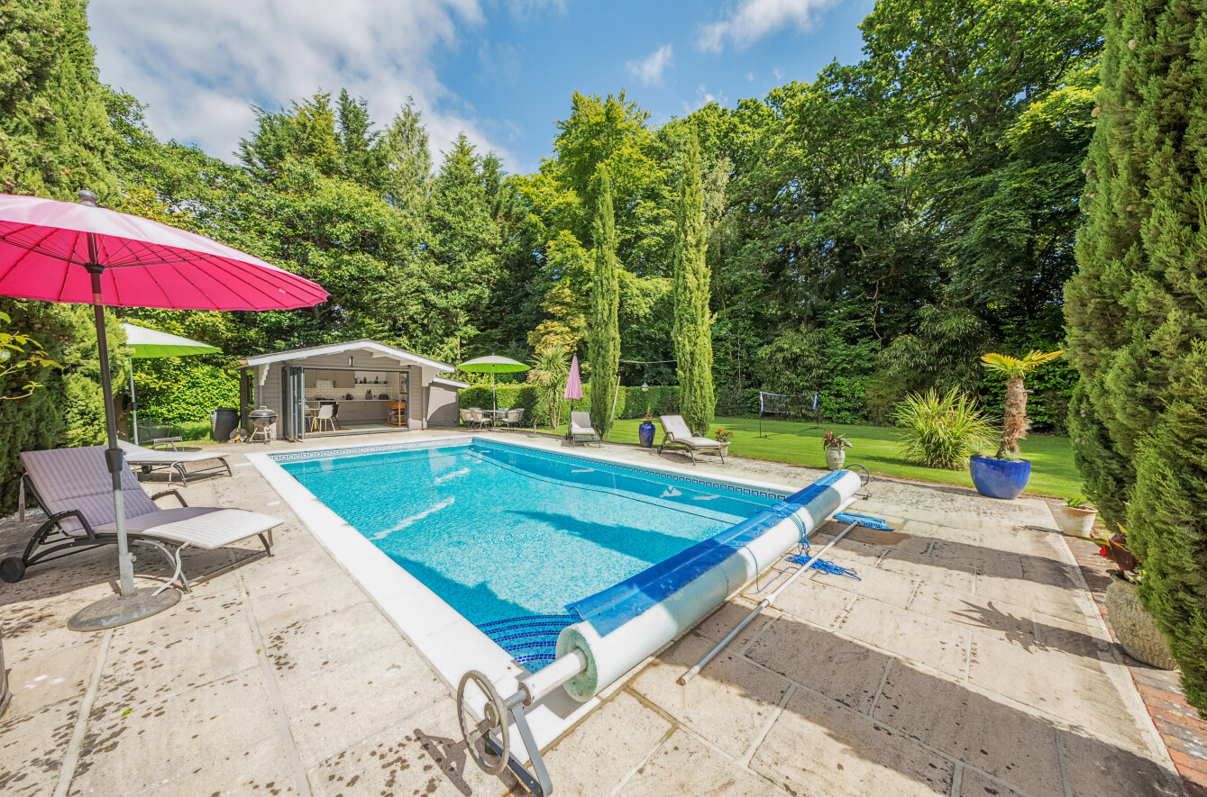 7 Bed Property for sale in Burley, Ringwood Spencers