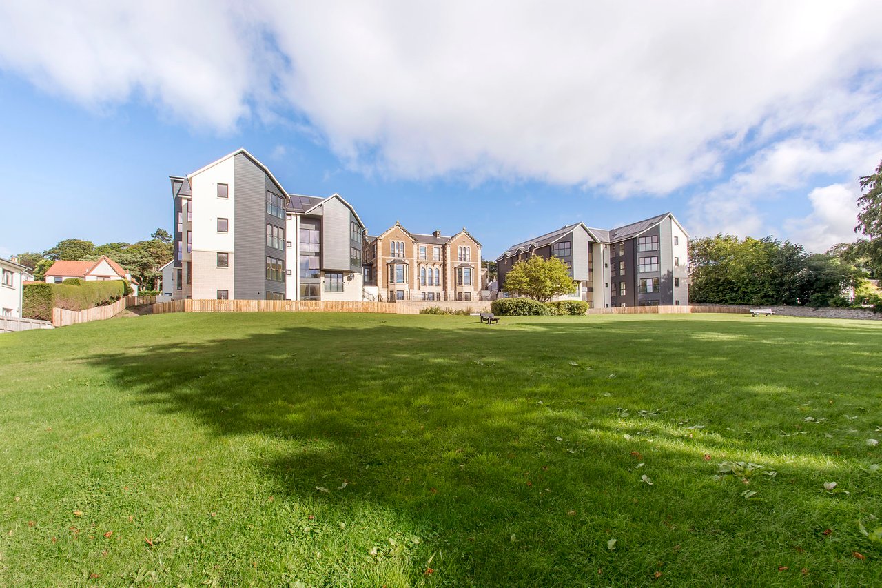 Flat for sale in Broughty Ferry Panmure Villa Gardens (Armitstead