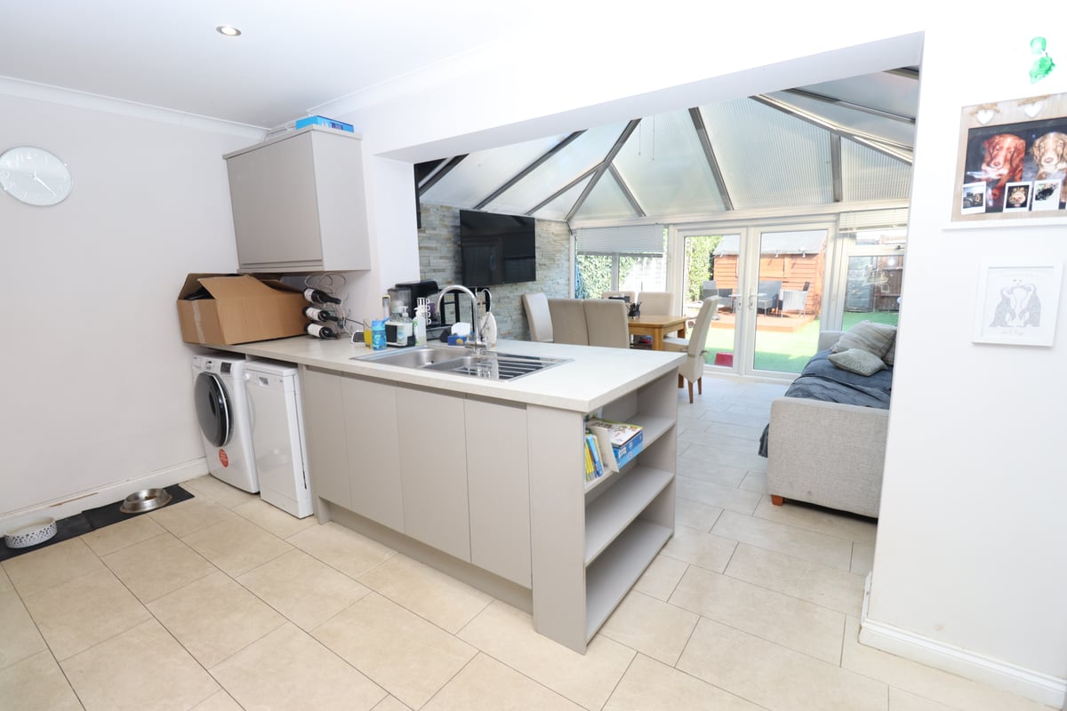 Beta Road, Farnborough, GU14 8PQ