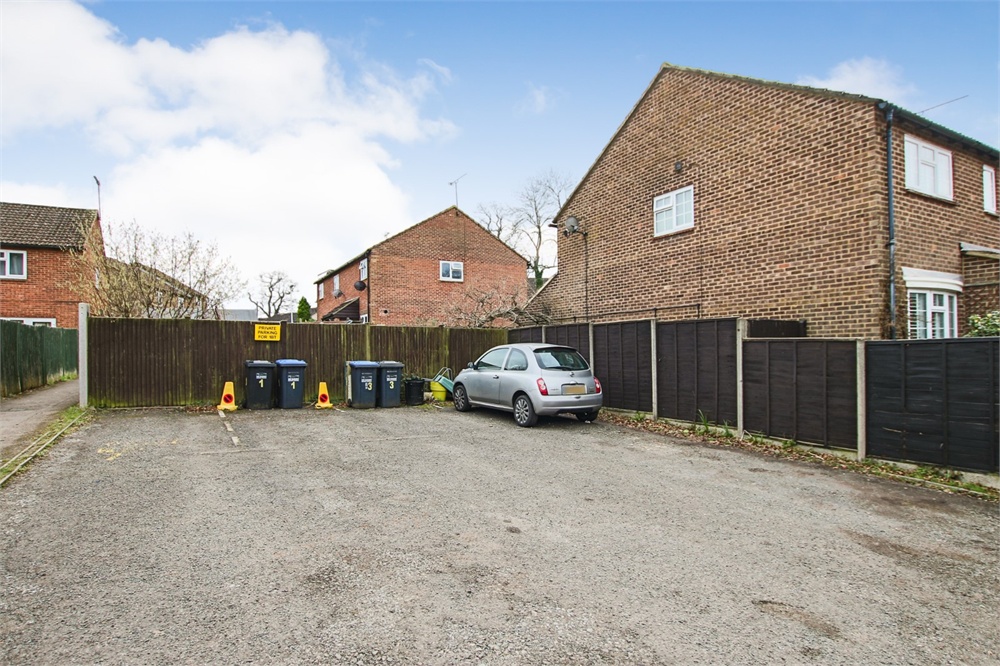 Bramble Twitten, East Grinstead, West Sussex