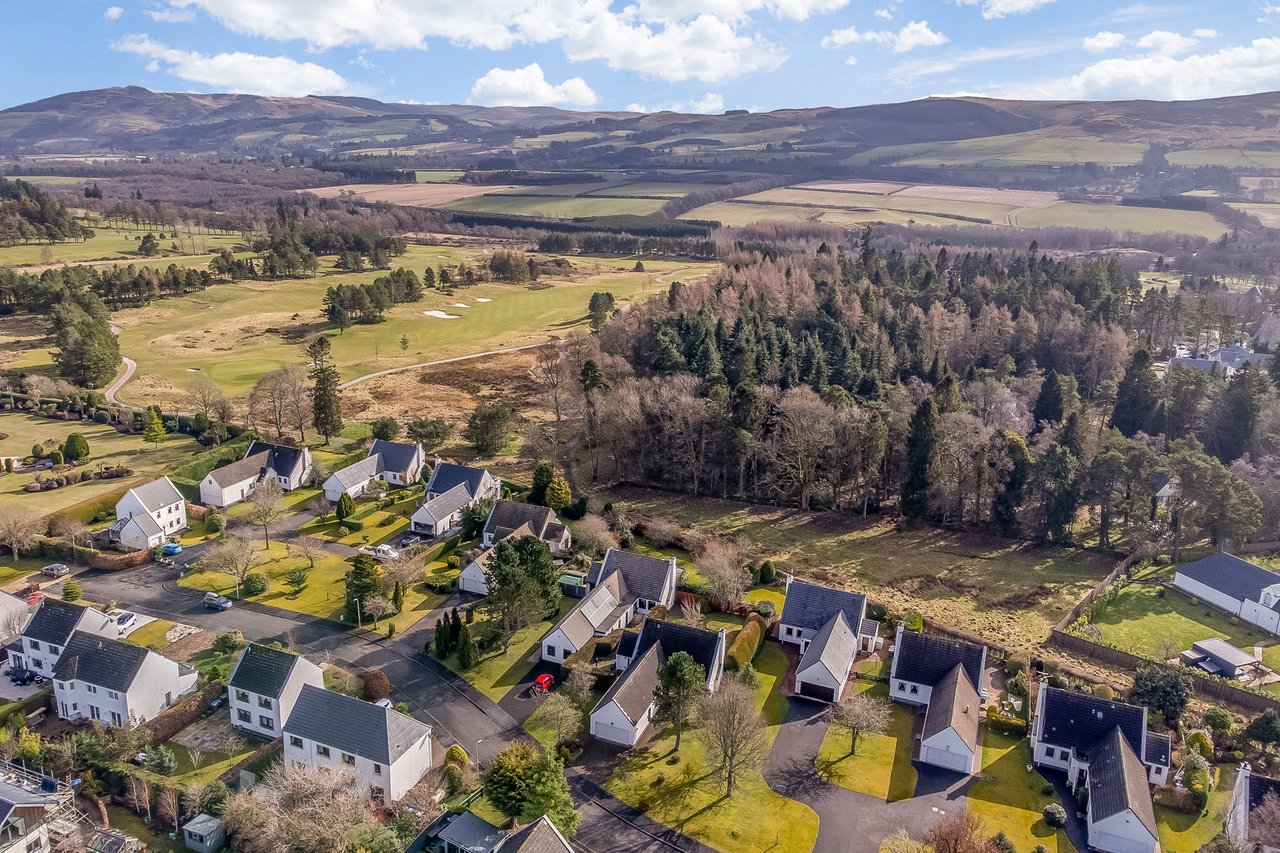 Detached House for sale in Auchterarder 18 Airlie Court, Gleneagles