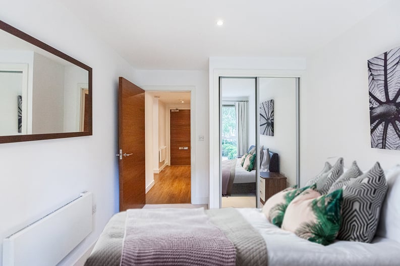 1 bedroom(s) apartment to sale in Bromyard Avenue, Napier West, London-image 7