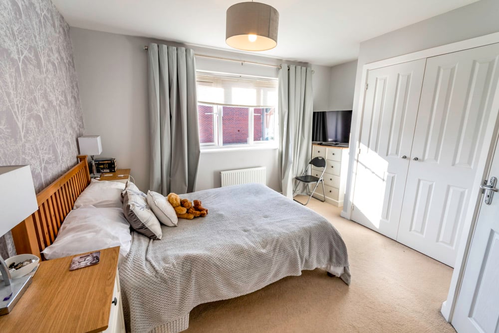 Blue Albion Street, Retford, DN22 7WZ