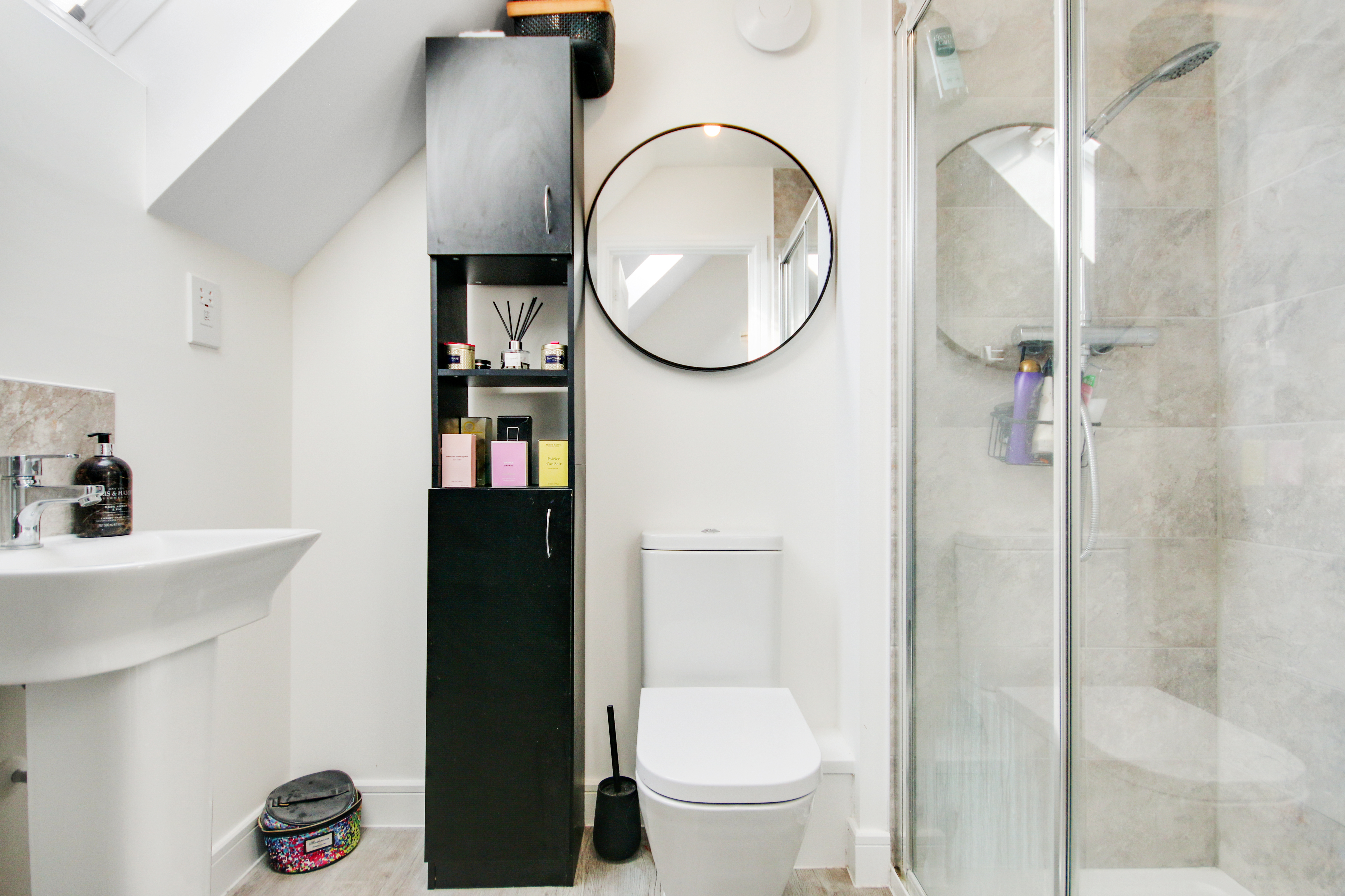 Payne Way, Copthorne, West Sussex