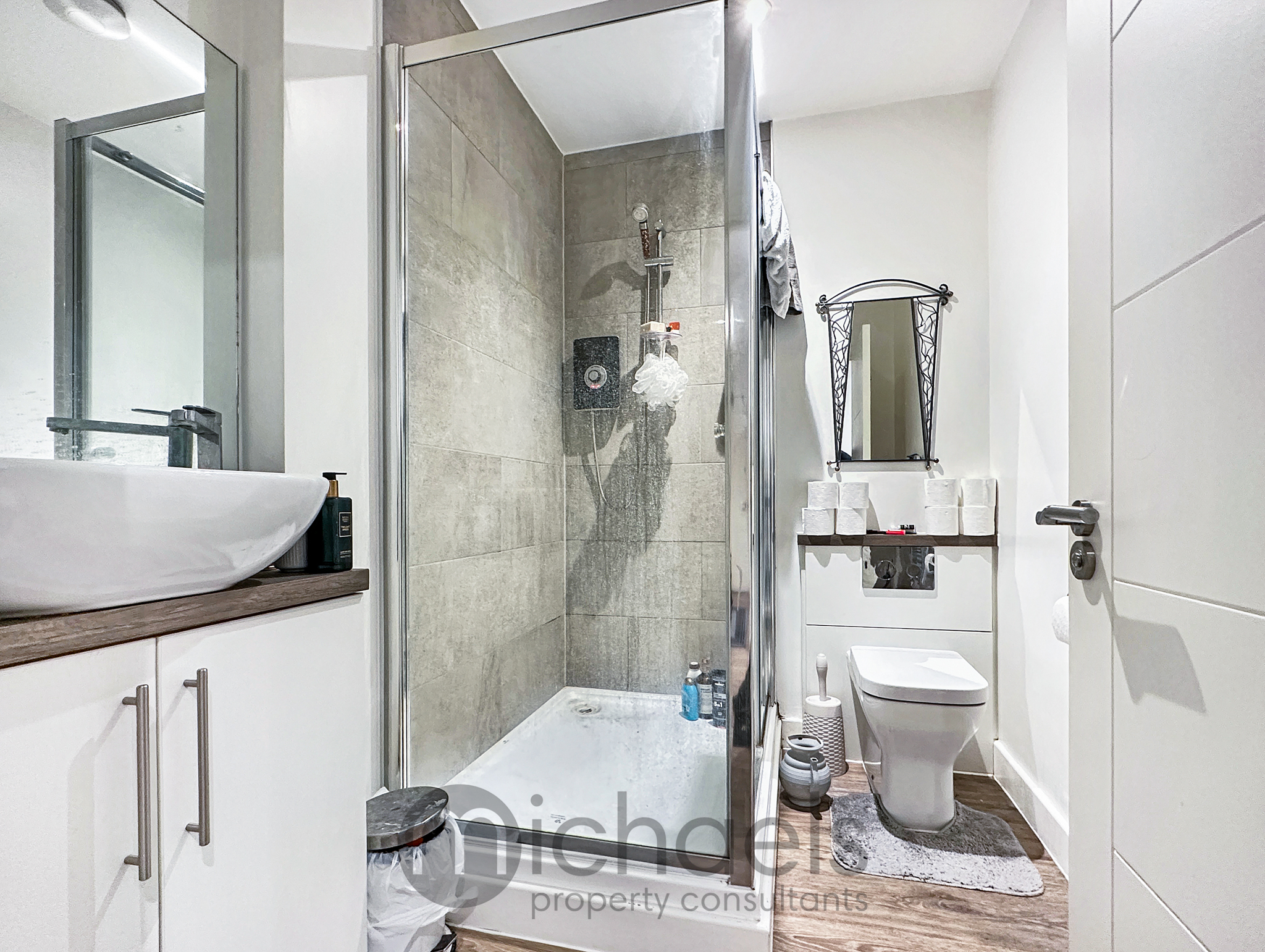 Flat 14, 140 High Street